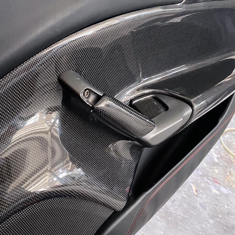DarwinPRO 2015-2020 Ferrari 488 GTB & Spider Carbon Fiber Door Handle Interior